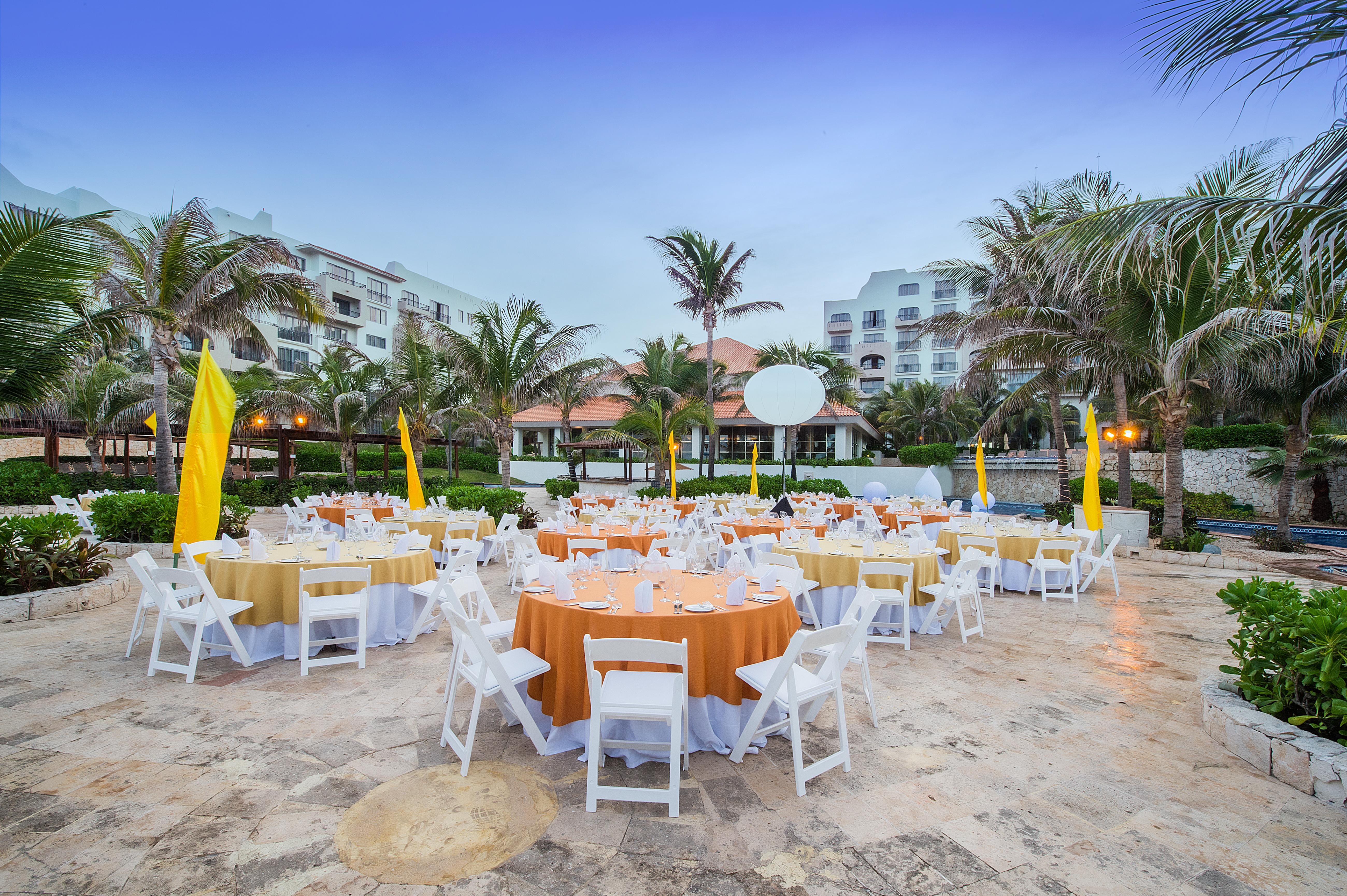 Fiesta Americana Condesa Κανκούν Εξωτερικό φωτογραφία The Beach Club at The Boca Raton Resort