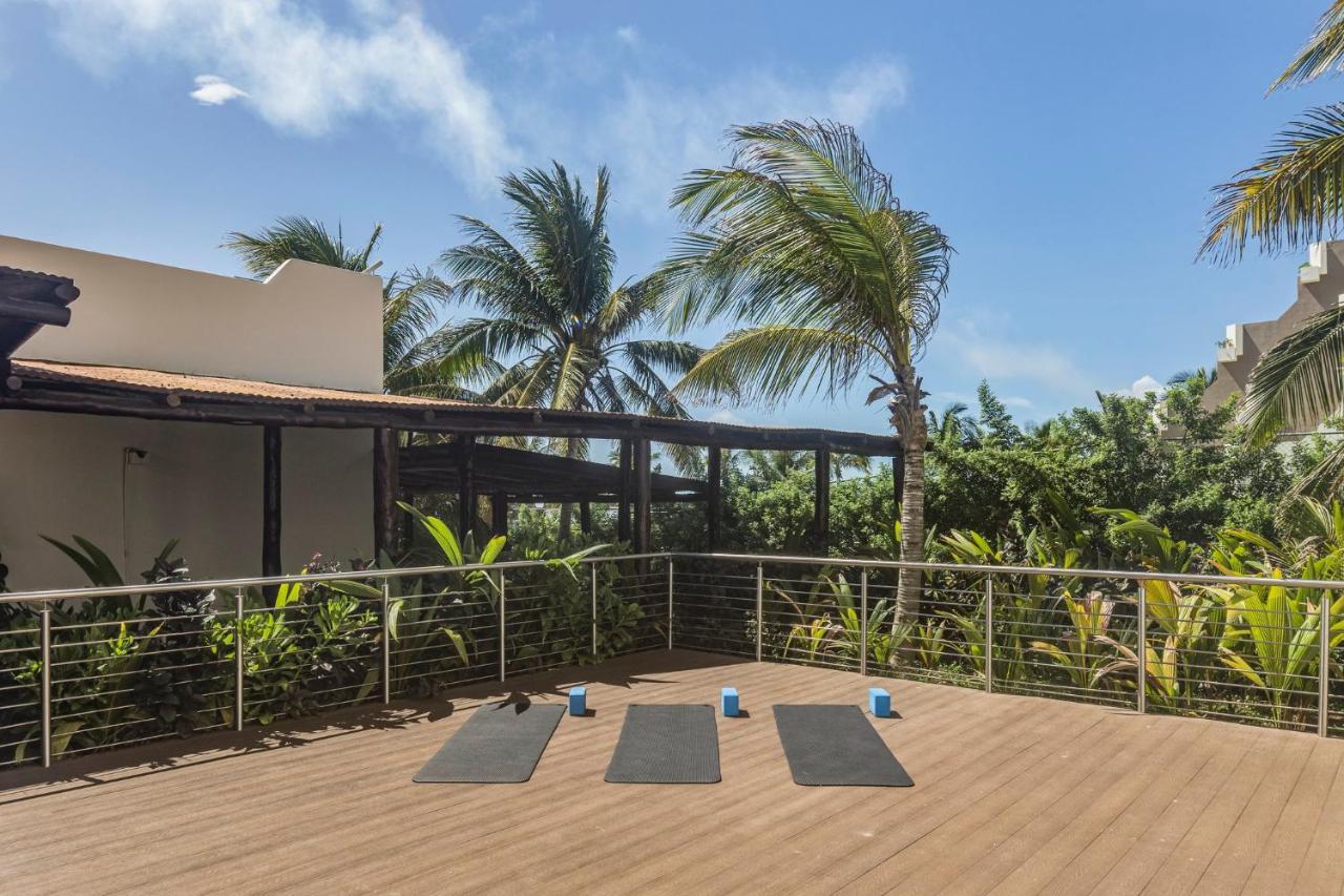 Fiesta Americana Condesa Κανκούν Εξωτερικό φωτογραφία The Yoga Deck